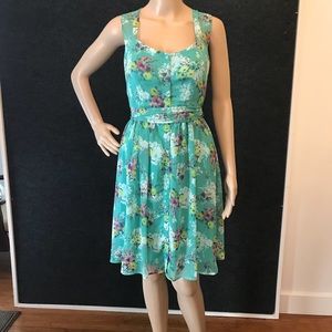 Green flower print summer dress sz 10